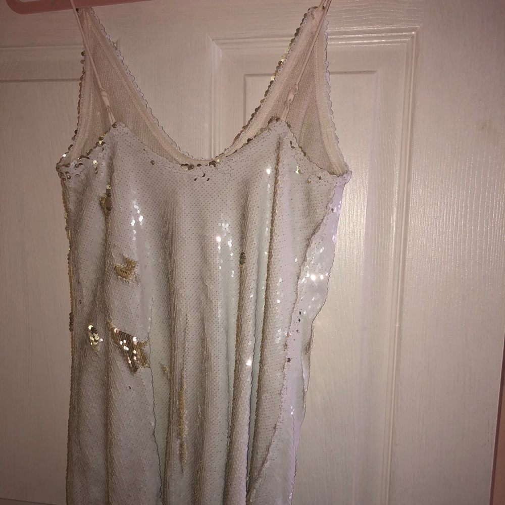 White and gold sequins dress